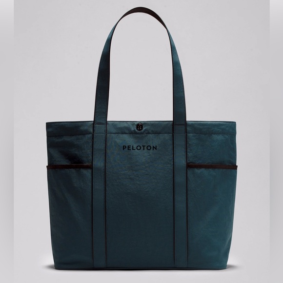 Lululemon x Peloton Daily Multi-Pocket Canvas Tote Bag 20L